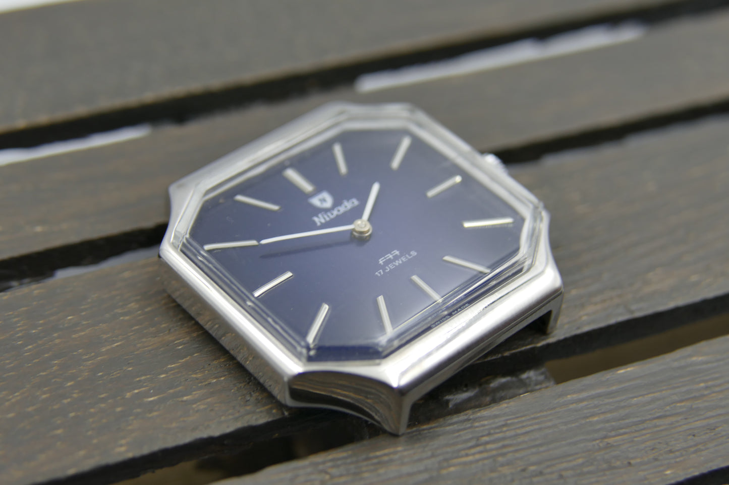 70’s vintage watch mens NIVADA F77 manual wind FE blue serviced