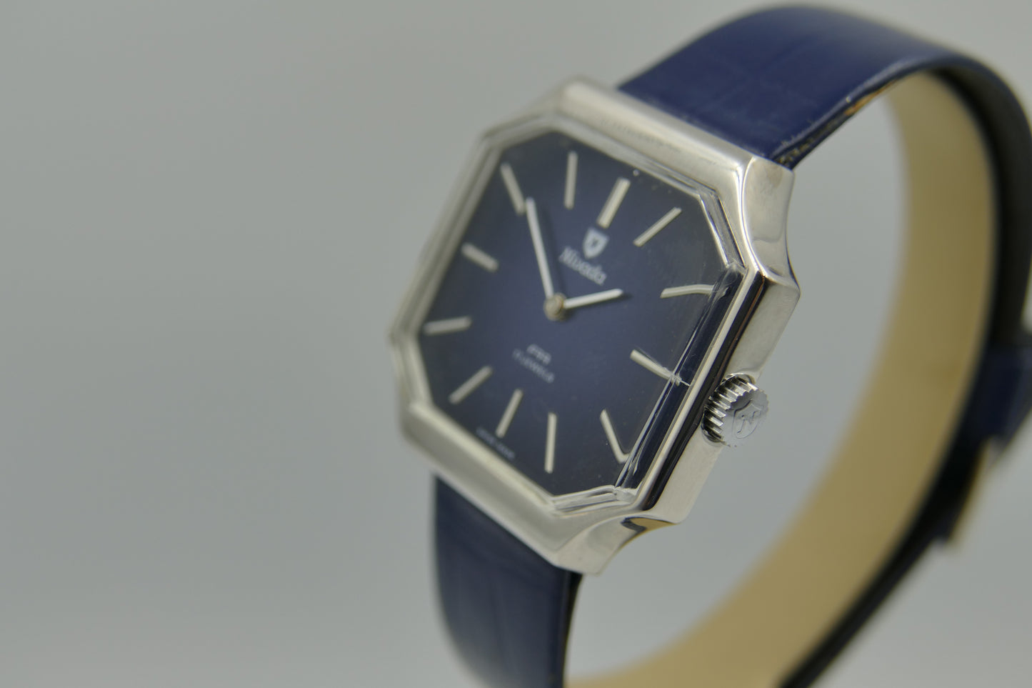 70’s vintage watch mens NIVADA F77 manual wind FE blue serviced