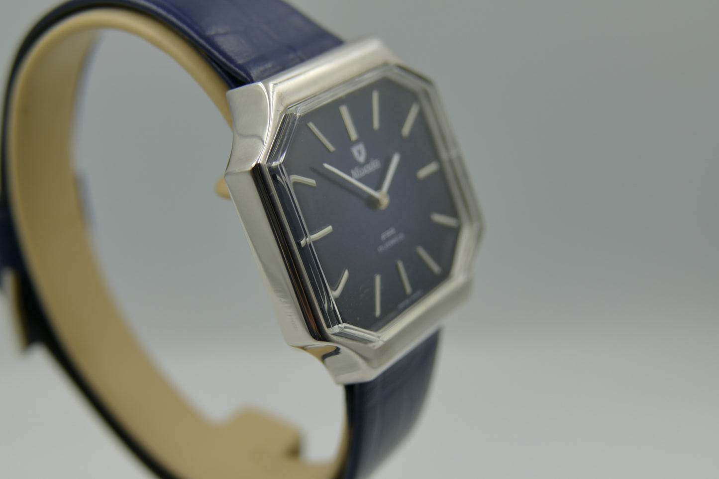 70’s vintage watch mens NIVADA F77 manual wind FE blue serviced