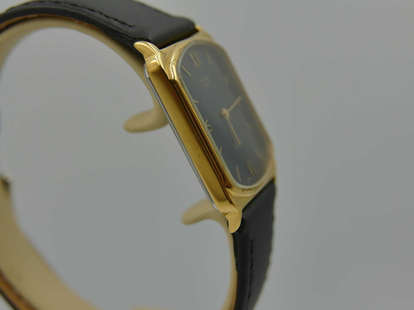 80s vintage watch mens YEMA quartz ref 1700 3 tank flat