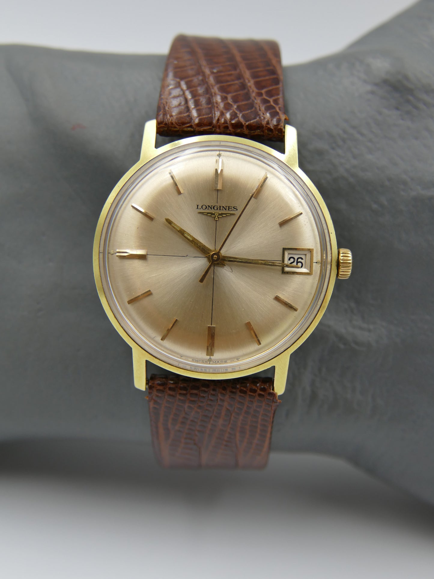 70’s vintage watch mens Longines cross dial ref. 7626 -3 hand wind 701