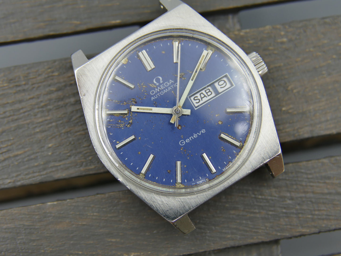 70’s vintage watch mens Omega Geneve ref 166.0120 automatic cal 1022 blue serviced