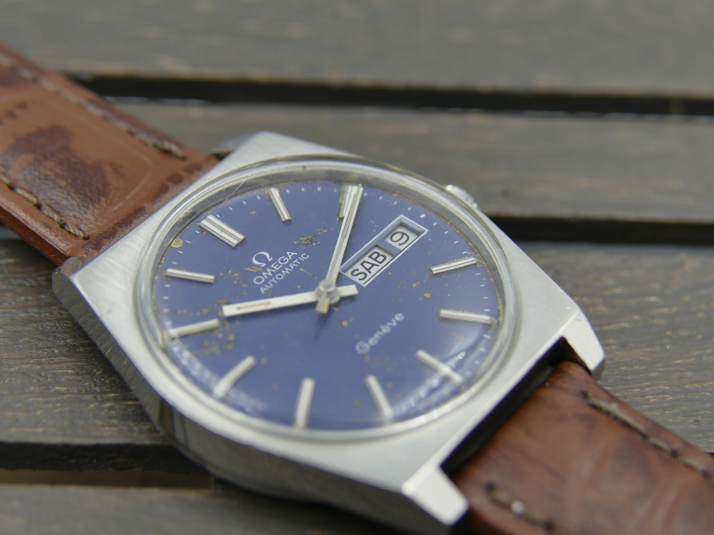 70’s vintage watch mens Omega Geneve ref 166.0120 automatic cal 1022 blue serviced