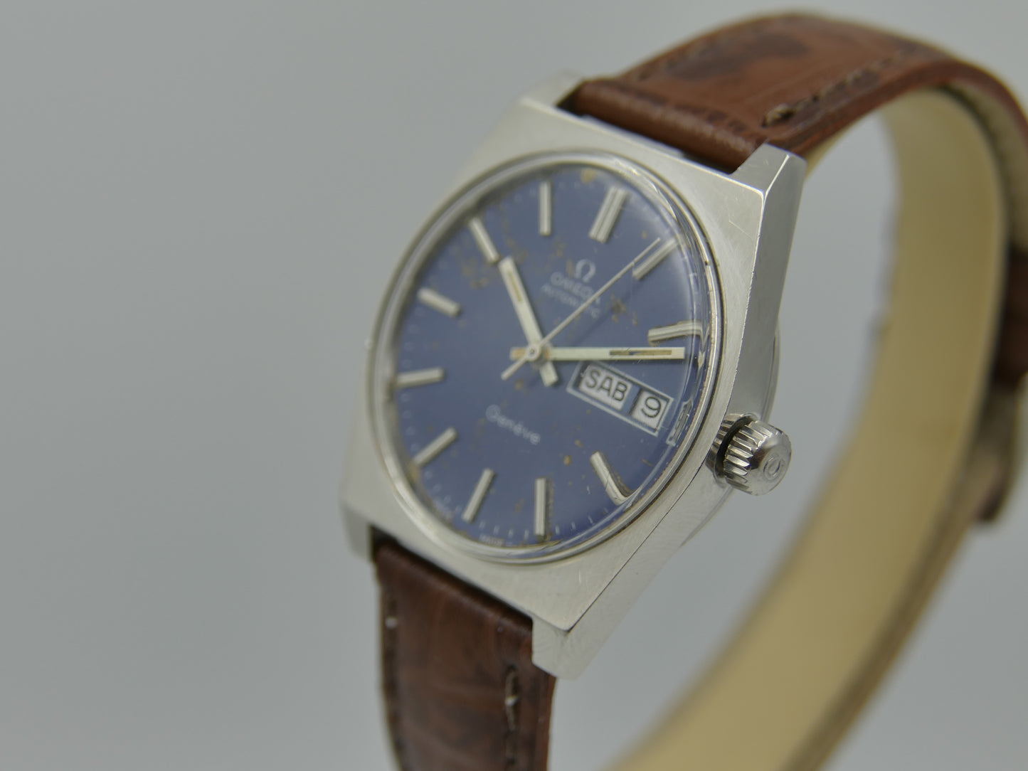 70’s vintage watch mens Omega Geneve ref 166.0120 automatic cal 1022 blue serviced