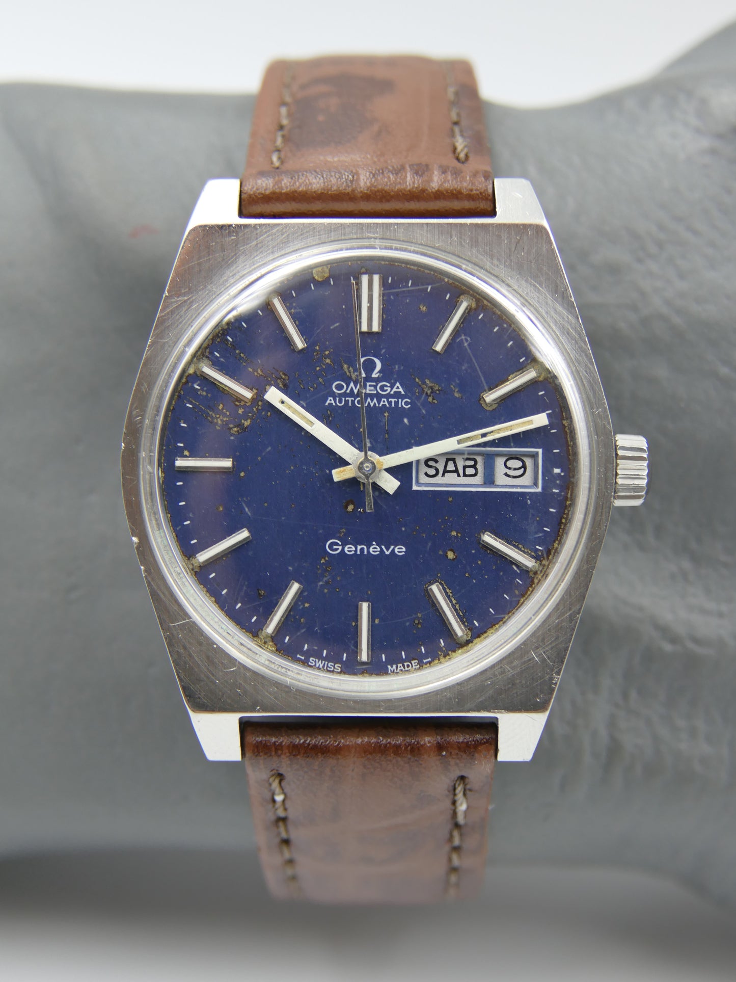 70’s vintage watch mens Omega Geneve ref 166.0120 automatic cal 1022 blue serviced