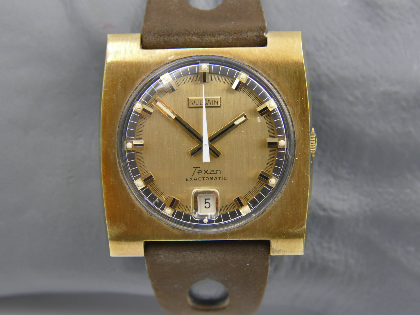70s vintage watch mens Vulcain Texan Exactomatic automatic MSR T56 rare NOS