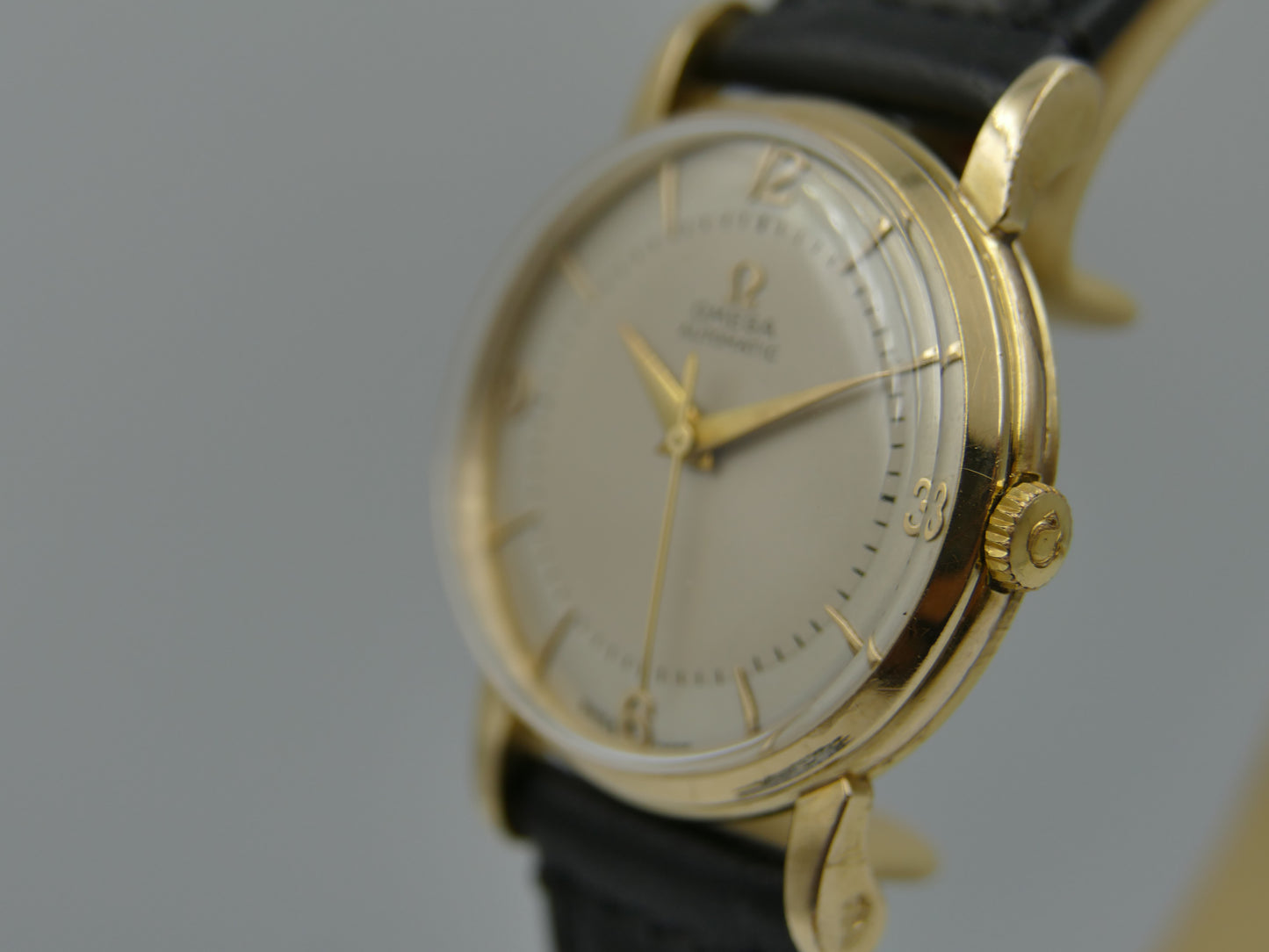 50’s vintage watch mens Omega ref 2862 / 2865 4 automatic 501 gold 80M