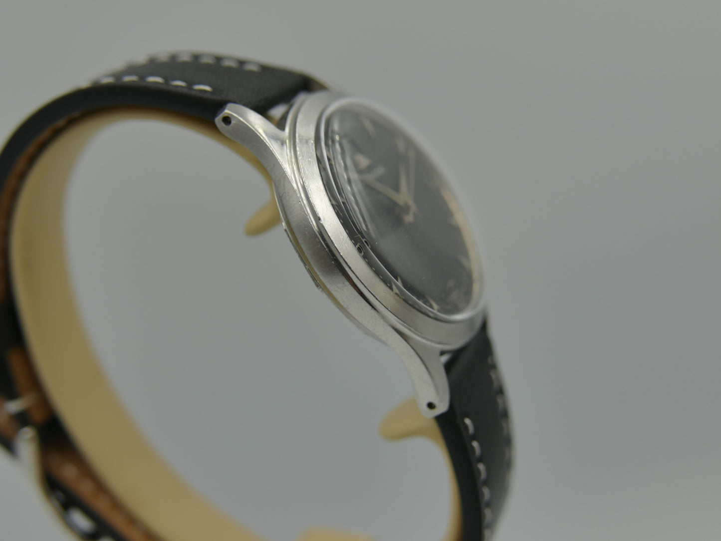 50s vintage watch mens Alpina black dial manual wind cal 598 SS serviced