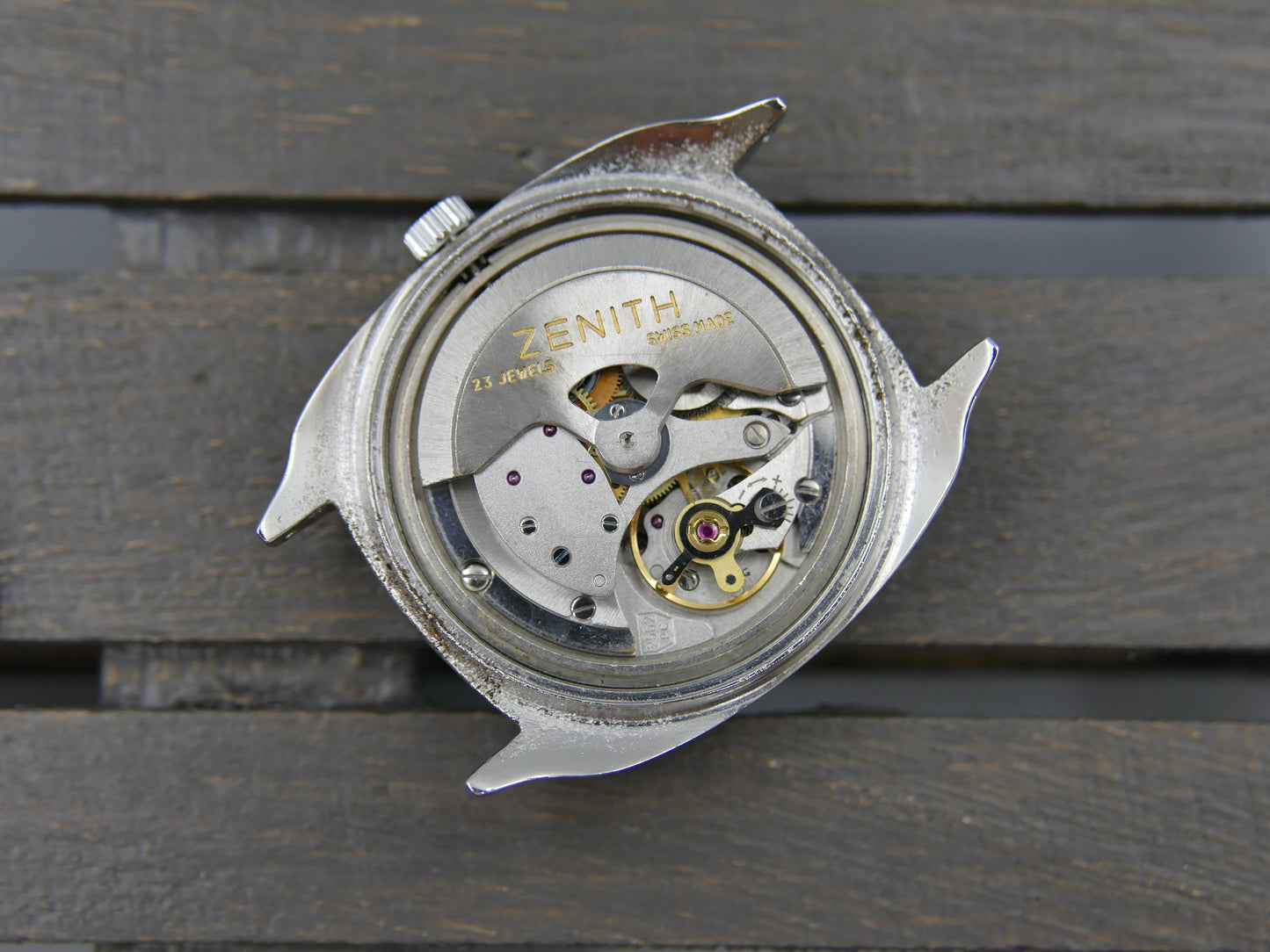 70s vintage watch mens Zenith cushion case ref. SC 6741 automatic 28800 automatic 2562PC gray
