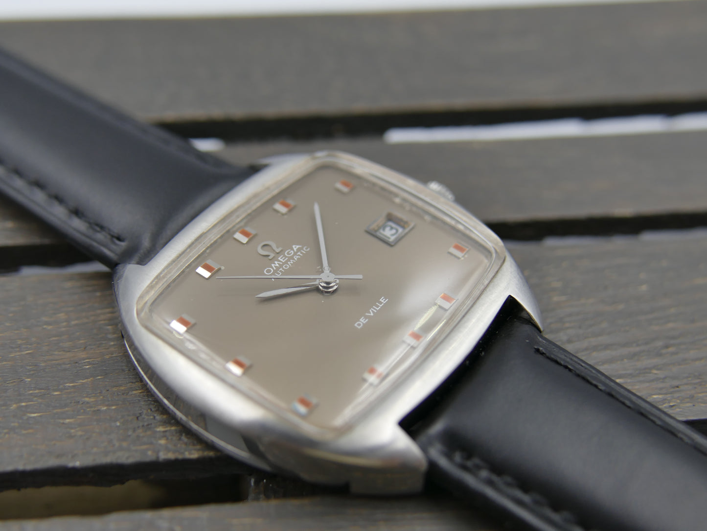 70s Vintage watch mens Omega automatic 1002 De Ville ref. 162.047 TV