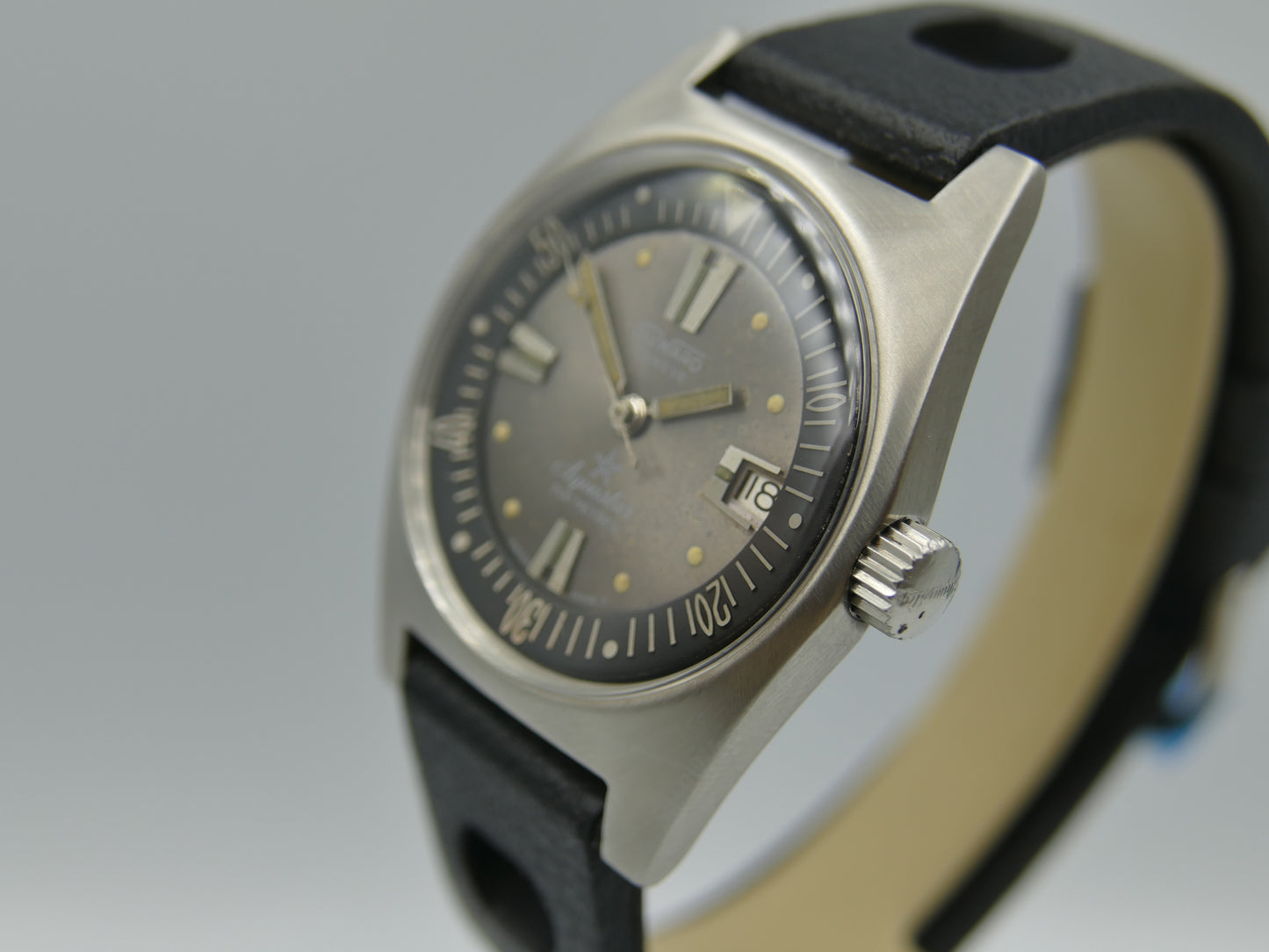 60's vintage watch mens diver Duward Aquastar ref. 1903 automatic cal. AS 1902 /03