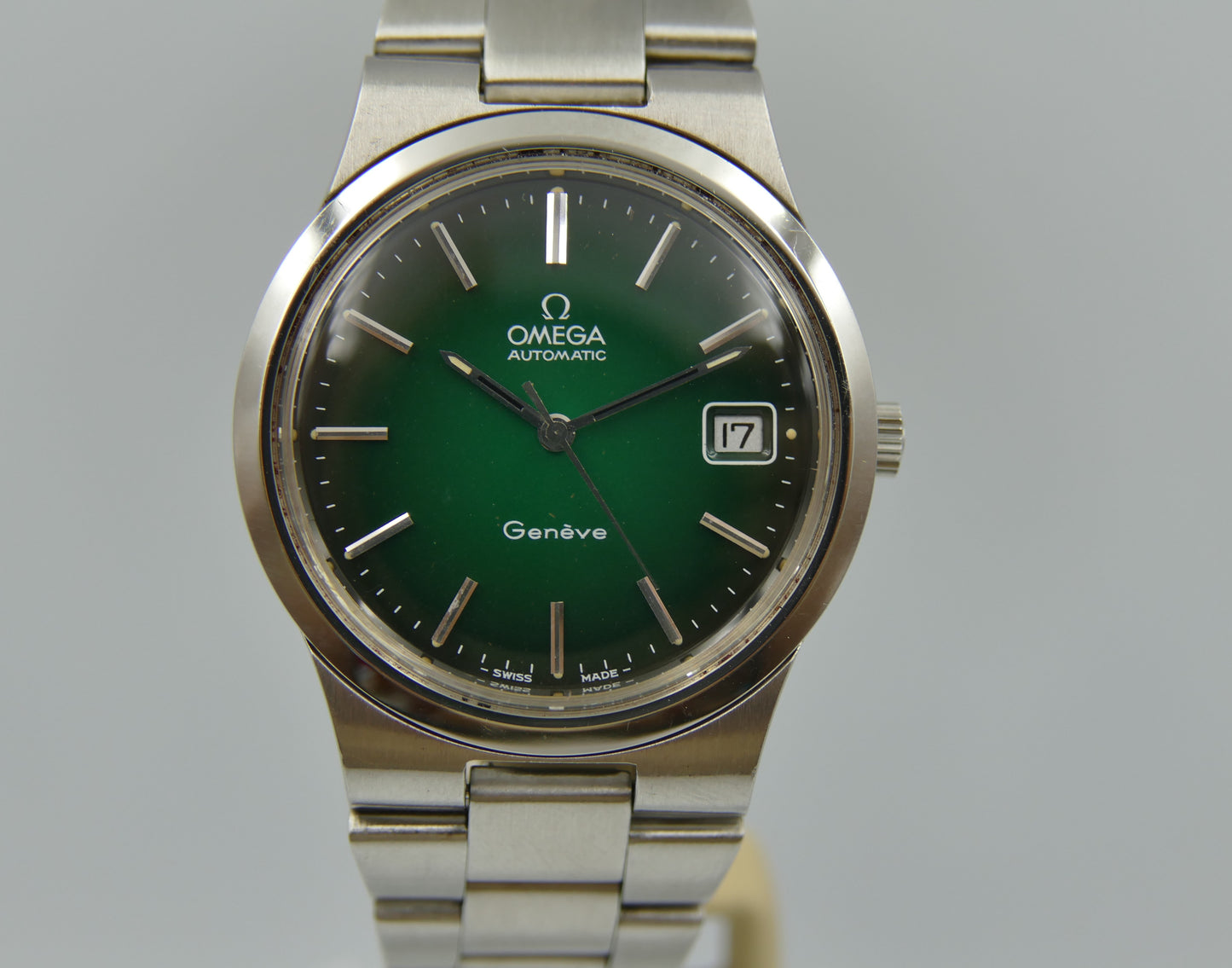 70's vintage watch mens Omega geneve ref. 166.0173 /366.0832 automatic cal. 1012 green dial NOS