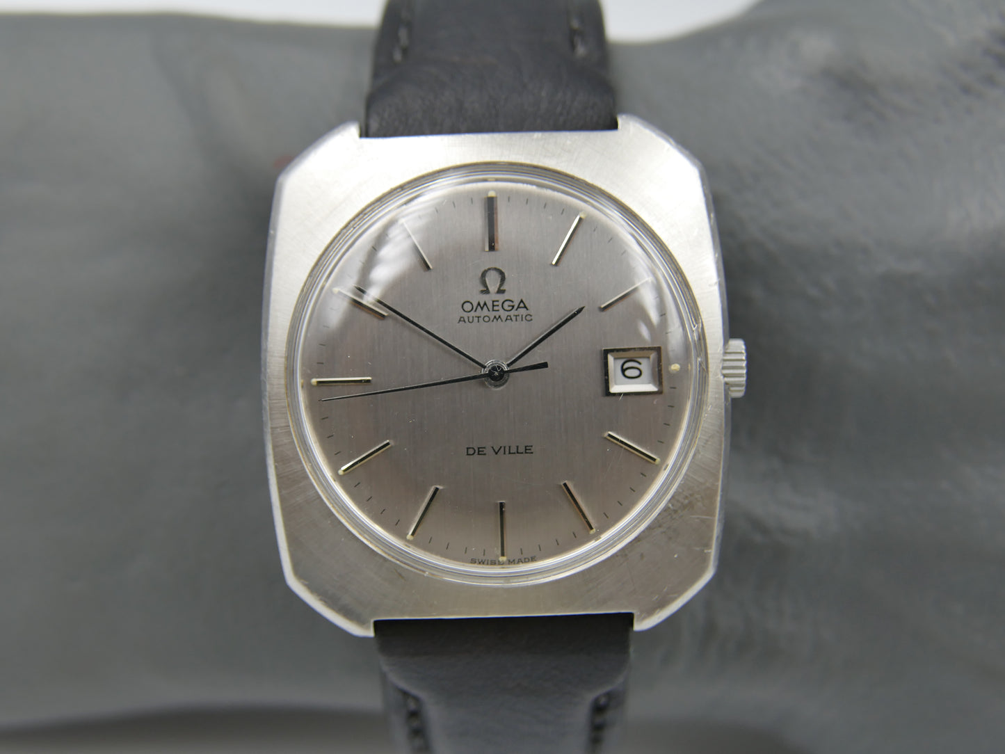 70s vintage watch mens Omega De Ville ref 166.085 automatic cal. 1002