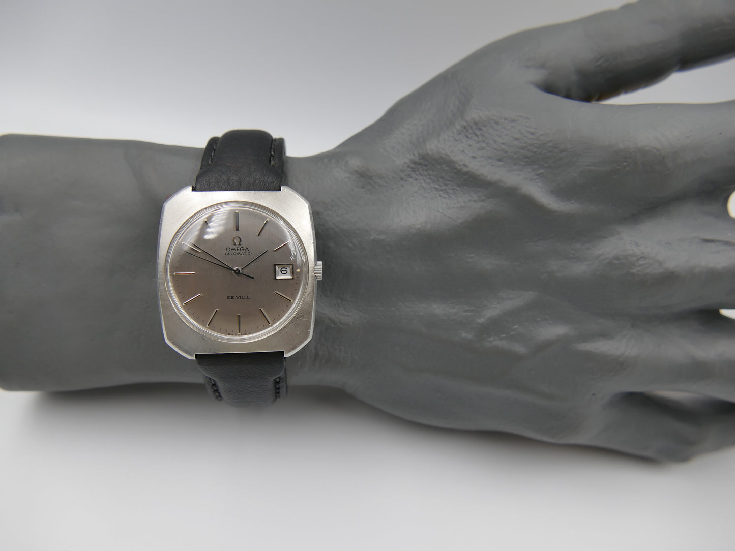70s vintage watch mens Omega De Ville ref 166.085 automatic cal. 1002