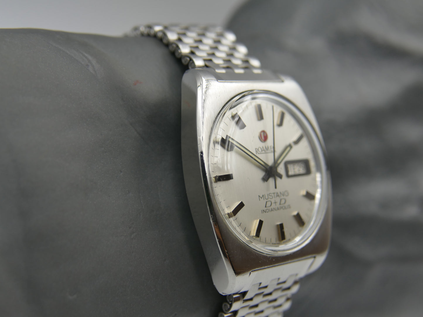 Vintage watch mens Roamer Mustang D+D Indianapolis Automatic Day-Date ref. 482-1120-601 cal. ST678