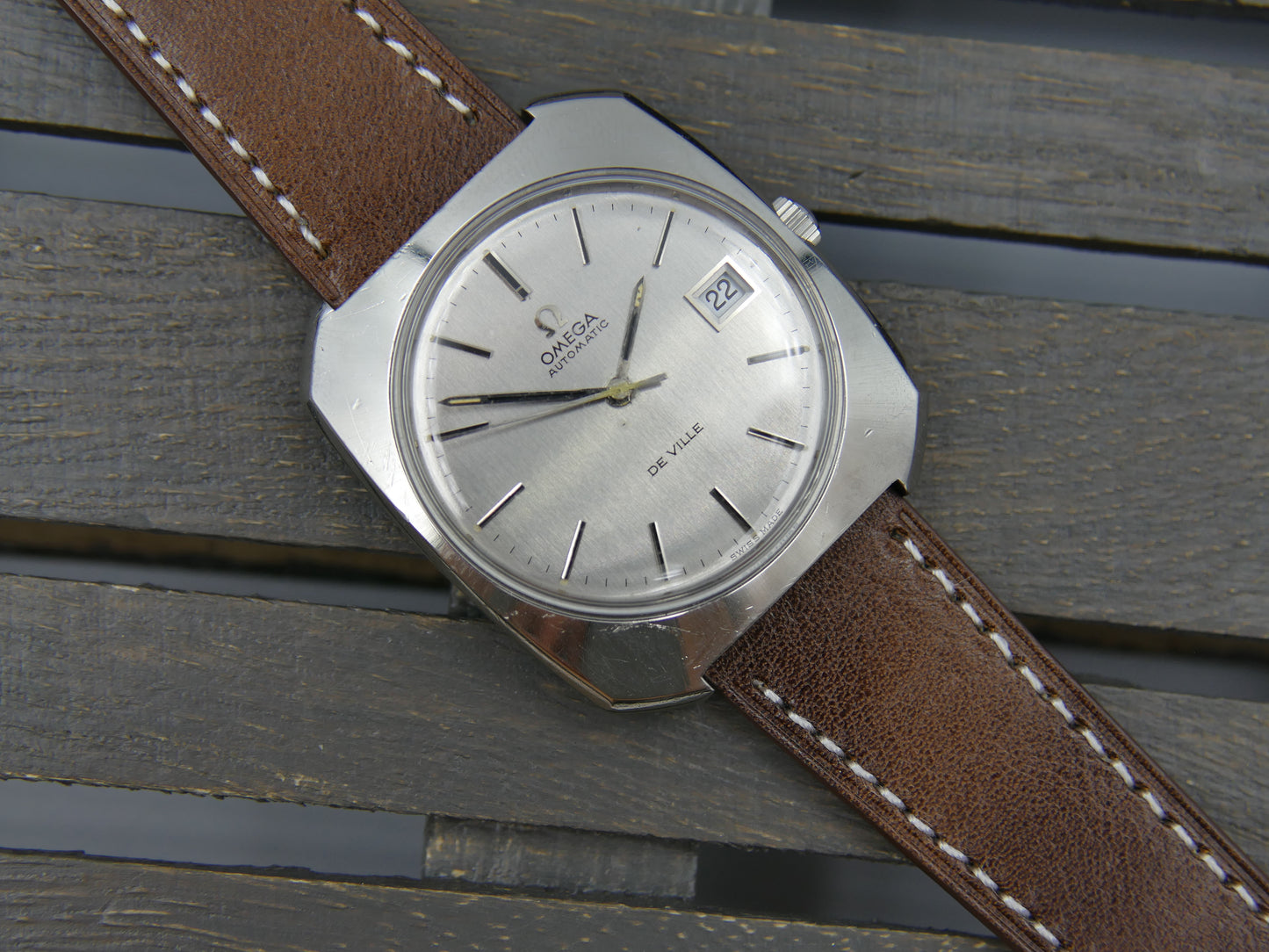 70s vintage watch mens Omega De Ville ref 166.085 automatic cal. 1002