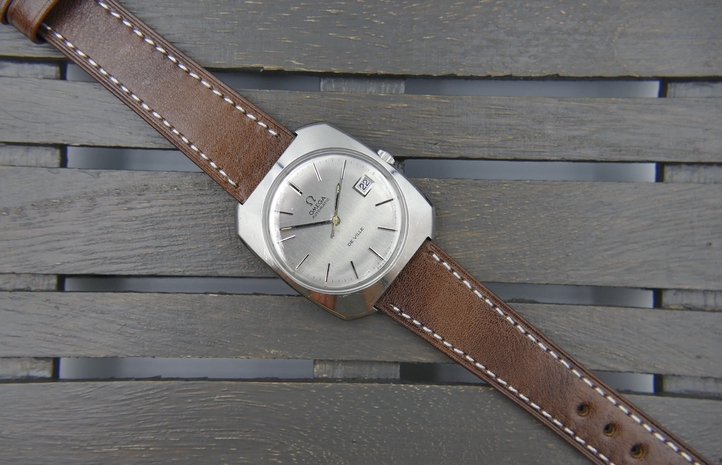 70s vintage watch mens Omega De Ville ref 166.085 automatic cal. 1002