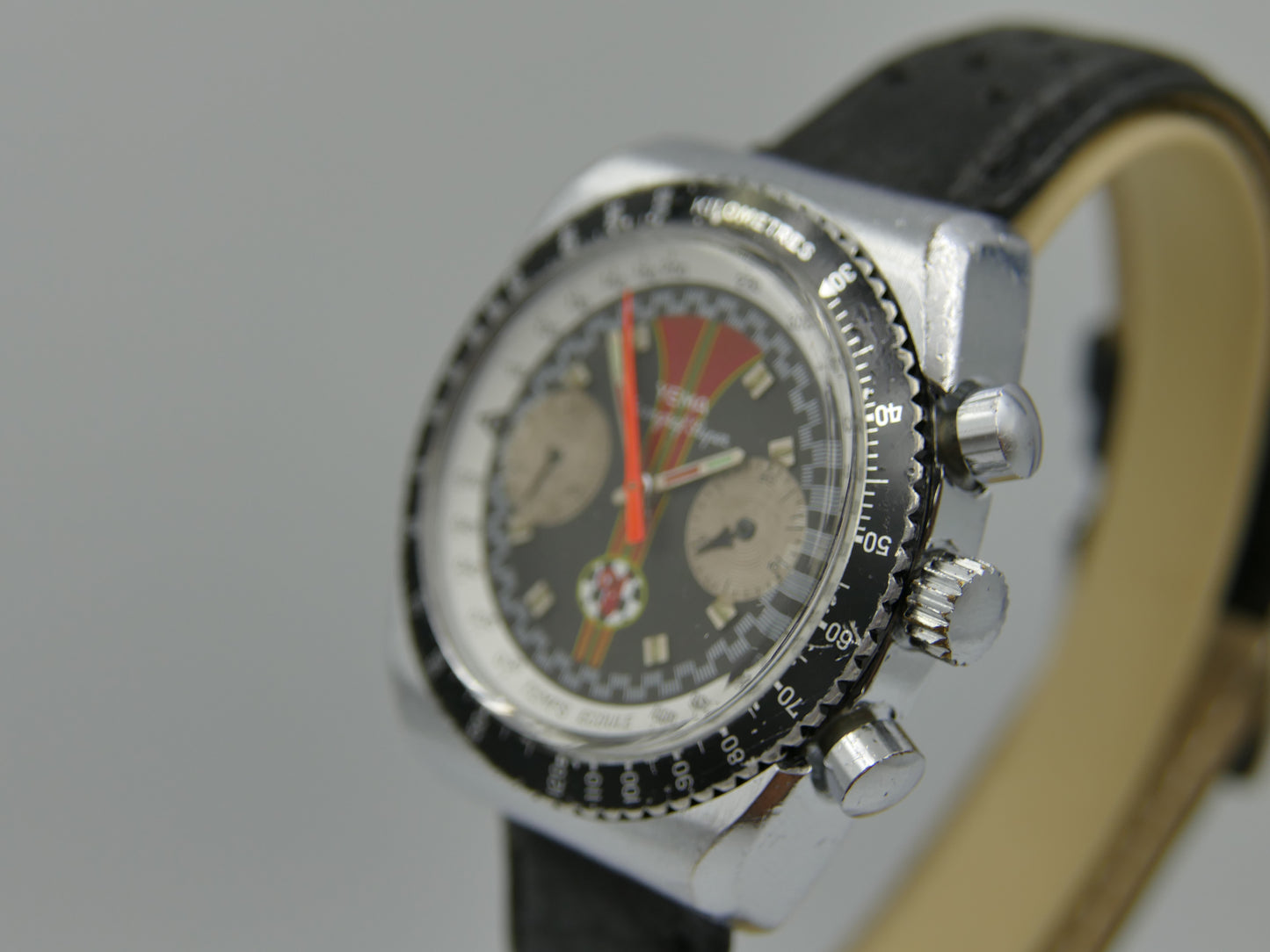70s vintage watch mens Yema Meangraf Super driver chronograph valjoux 7733