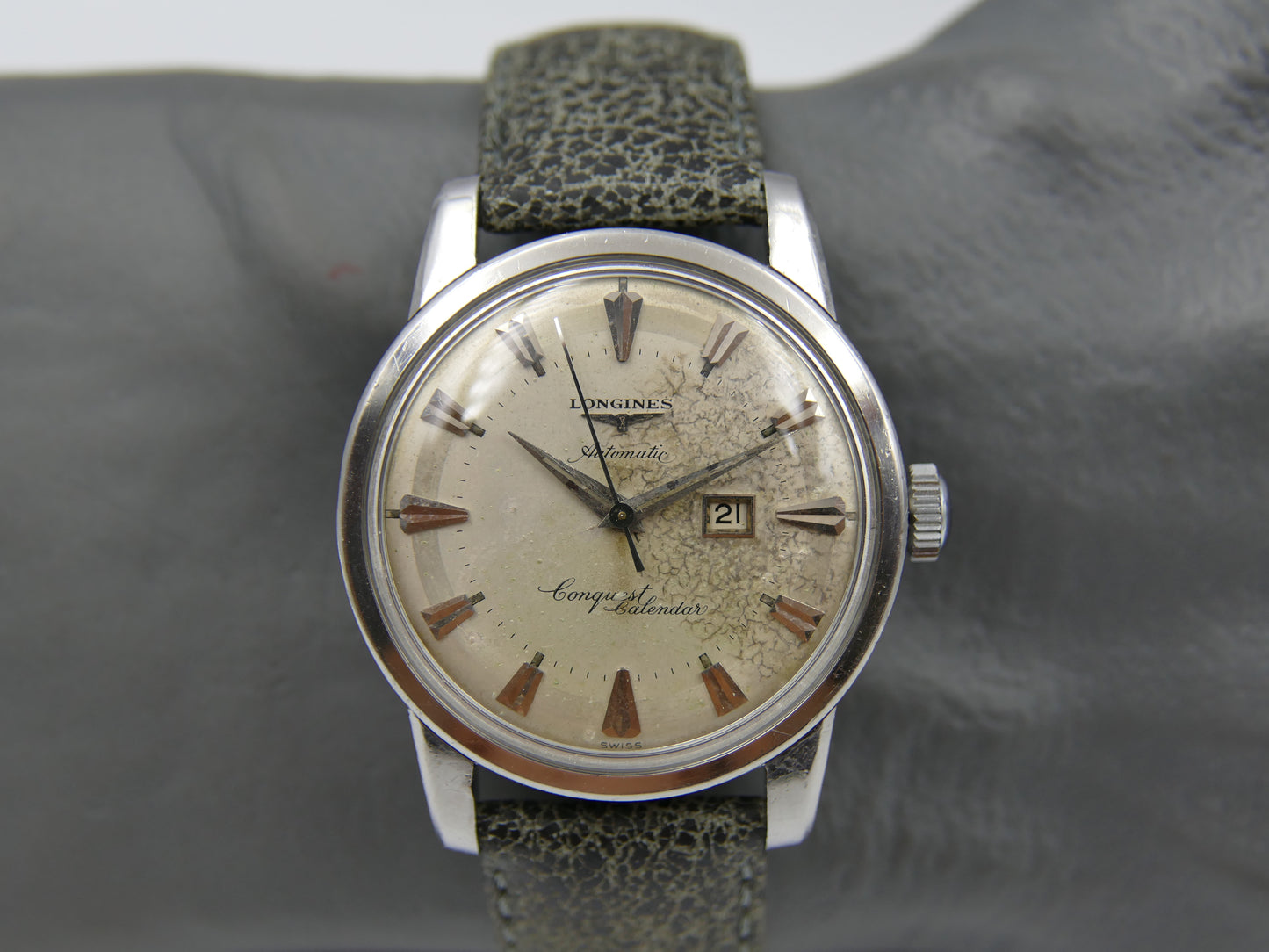 50s vintage watch mens Longines Conquest Calendar automatic 19ASD ref. 9004 3