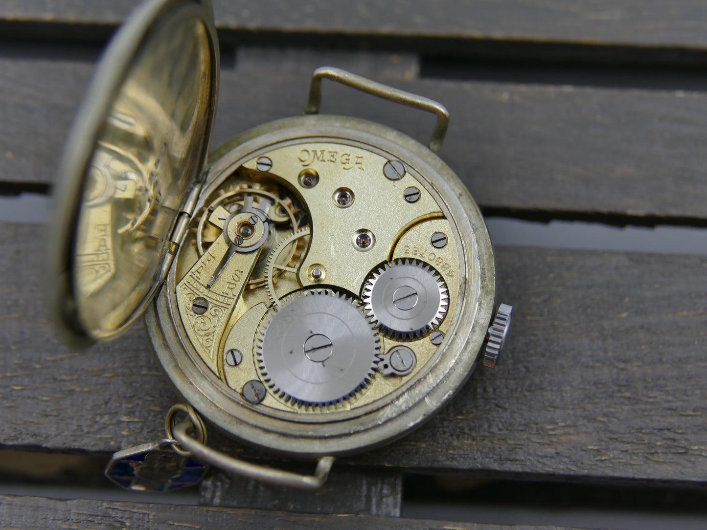 10's vintage watch WW1 Oficcer Omega trench depose Nº9846 Porcelain dial cal. 13''' SOB
