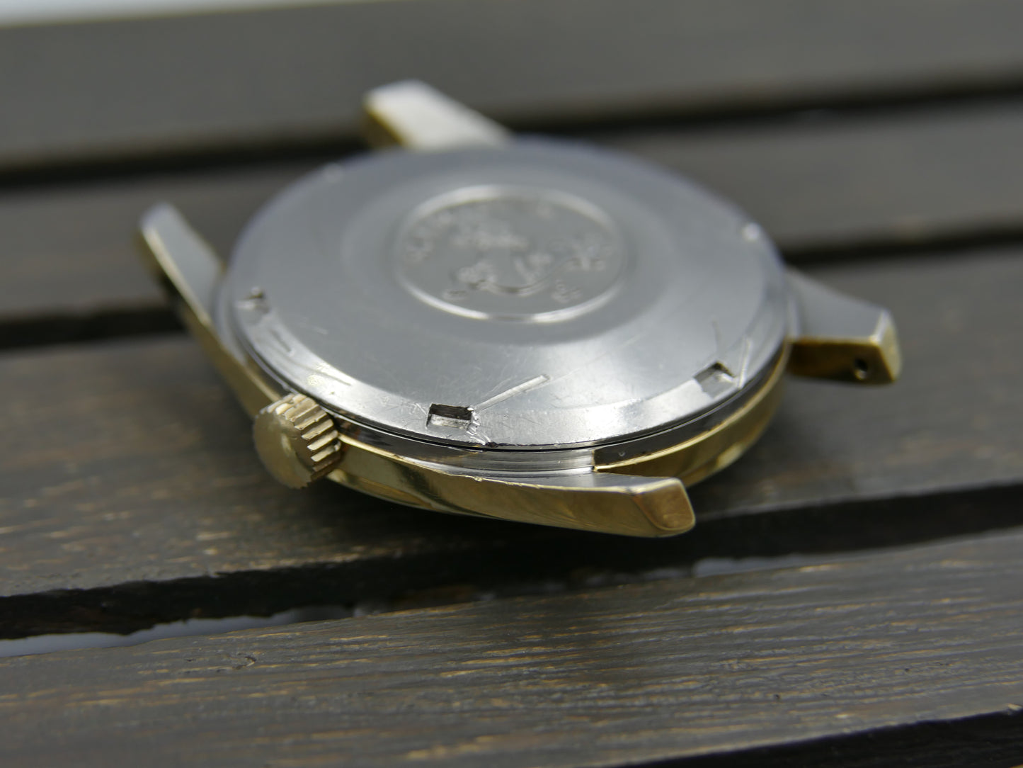 60s vintage watch mens Omega Seamaster ref 14701 61 SC automatic 562 gold cap Ribbon Wave