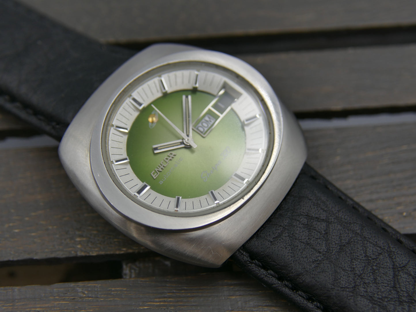 70s vintage watch mens Enicar Sherpa 320 ref 167-10-01 automatic cal. AR 167 Steel