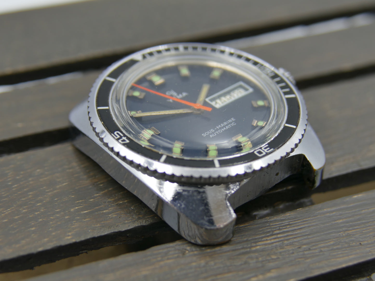 70s vintage watch mens diver plongee ref 221214 automatic FE 3612 blue dial