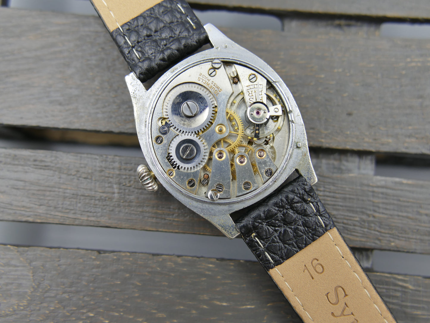 20s vintage watch art deco Roamer manual wind MST 264