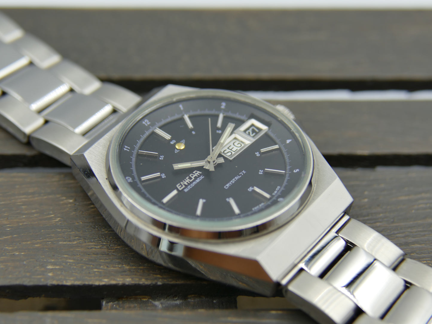 70s vintage watch mens Enicar Crystal 7x ref. 167.008.184 automatic 167D mint black dial