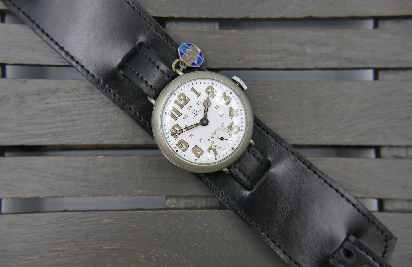 10's vintage watch WW1 Oficcer Omega trench military depose Nº9846 Porcelain dial cal. 13''' SOB