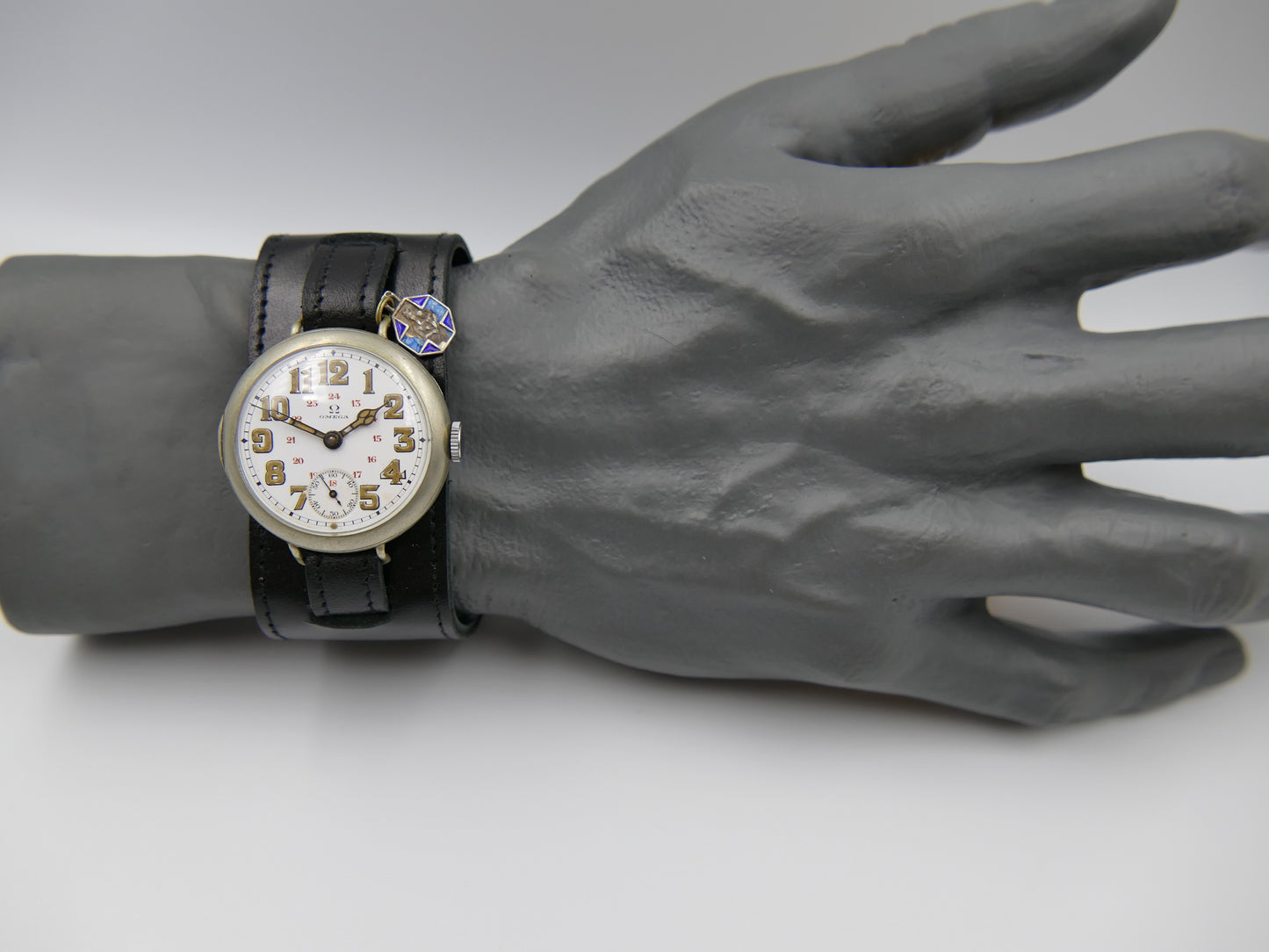 10's vintage watch WW1 Oficcer Omega trench military depose Nº9846 Porcelain dial cal. 13''' SOB