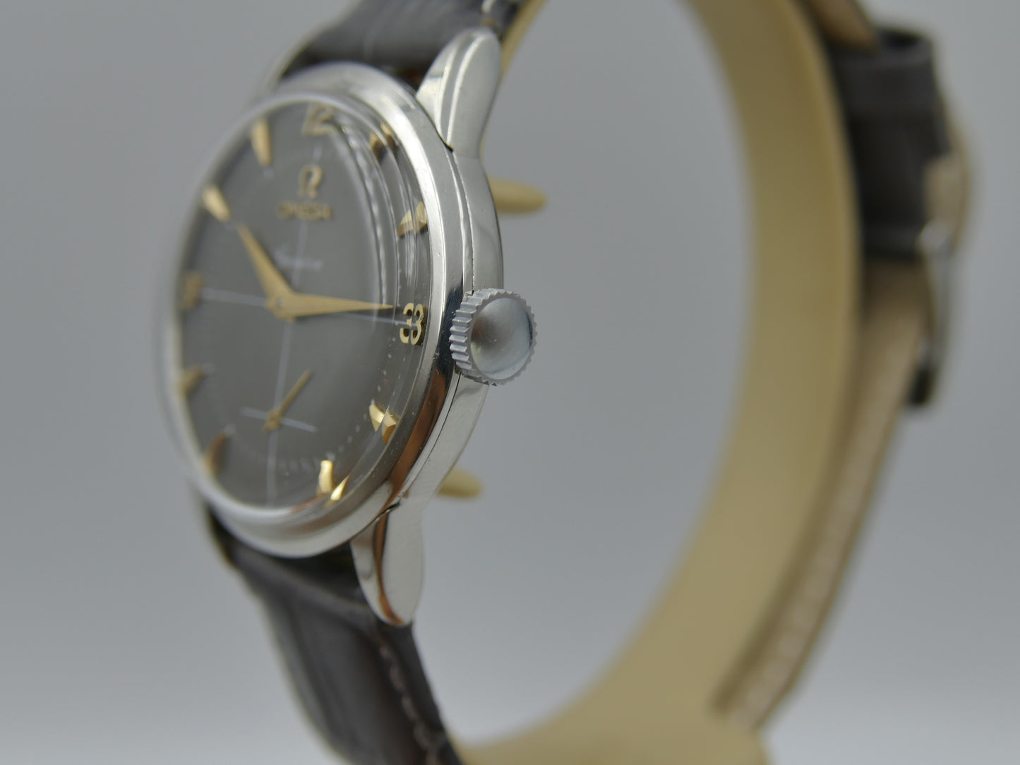 50s vintage watch mens Omega ref. 2754 -1 hand wind cal 266 serviced