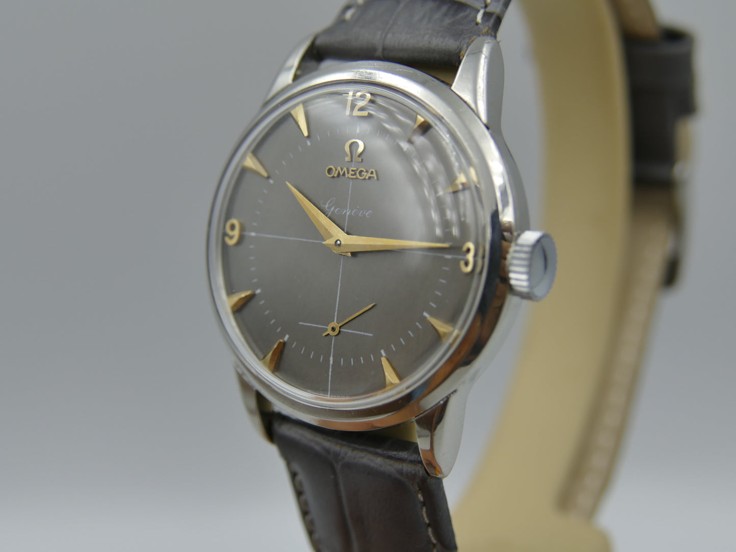 50s vintage watch mens Omega ref. 2754 -1 hand wind cal 266 serviced