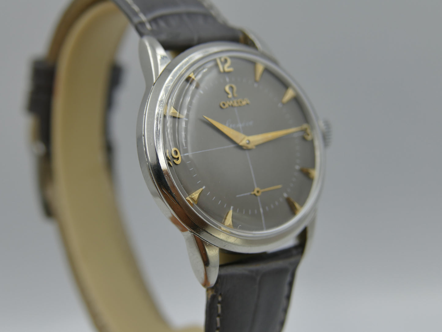 50s vintage watch mens Omega ref. 2754 -1 hand wind cal 266 serviced