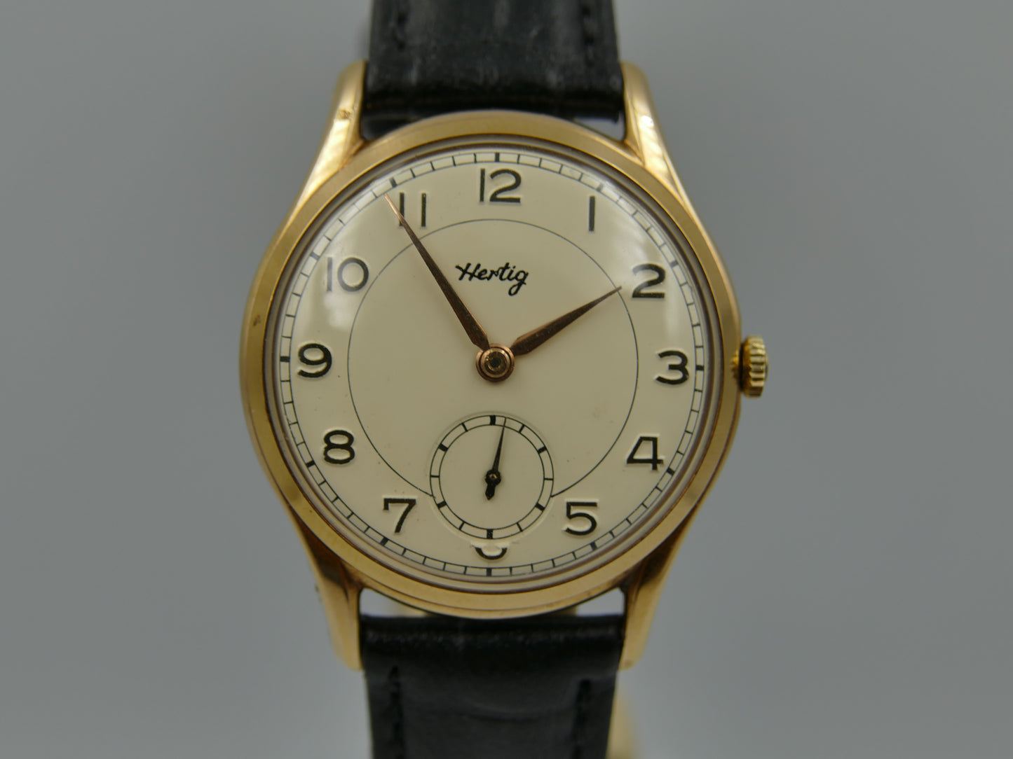 vintage watch mens Hertig (certina) hand wind KF 330 gold pl 35mm