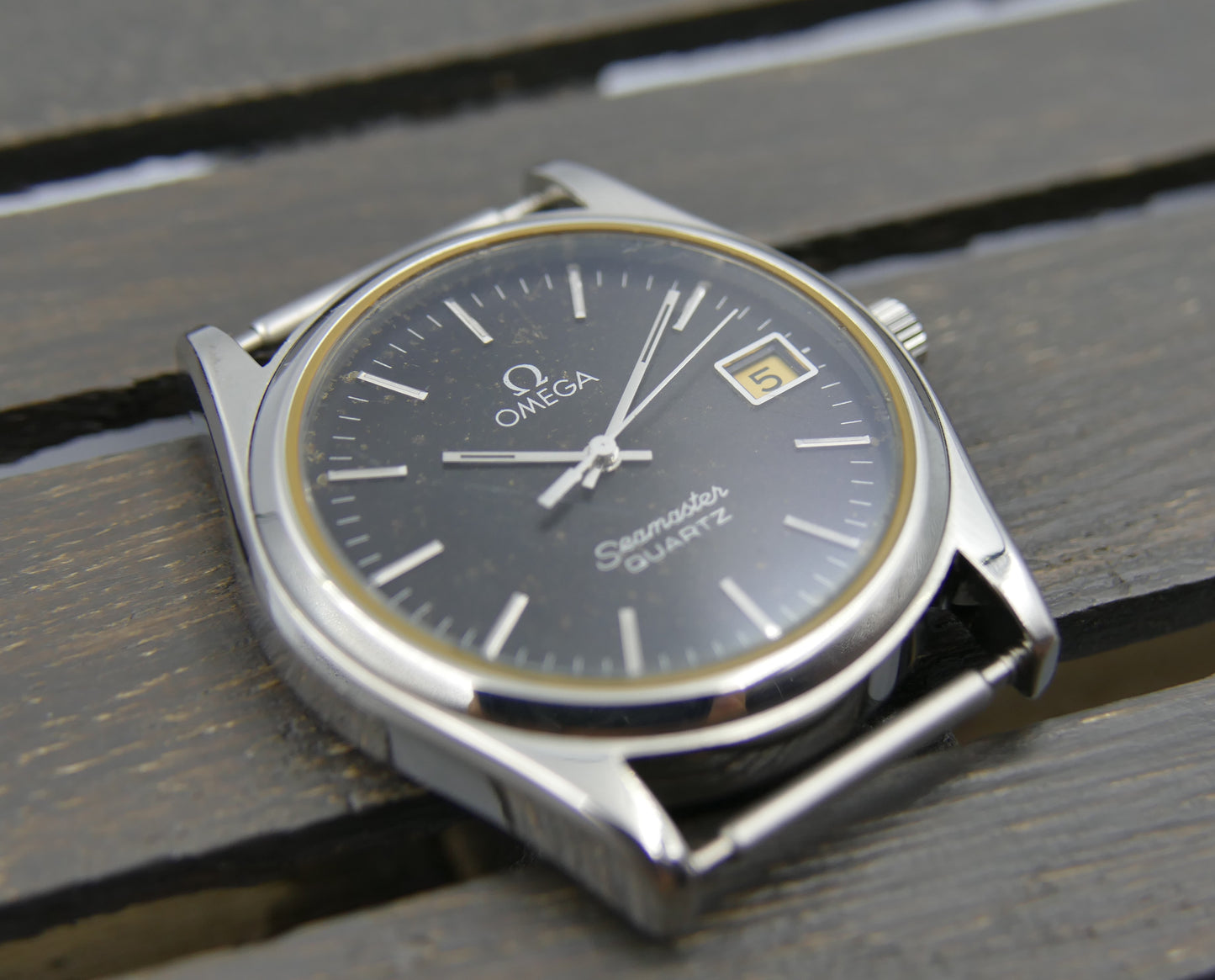 70s vintage watch mens Omega seamaster ref. 196.0190 quartz cal. 1342 black