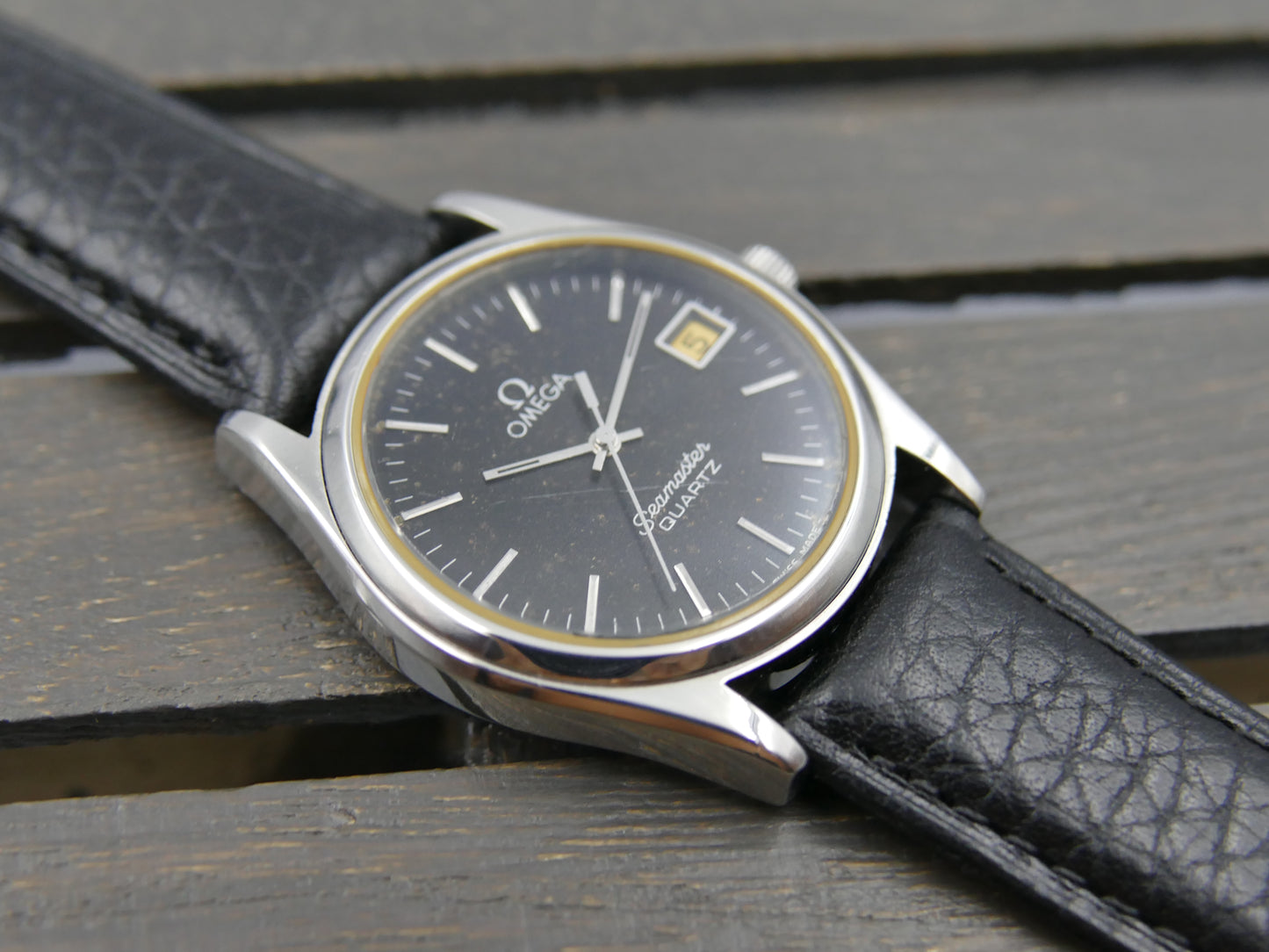 70s vintage watch mens Omega seamaster ref. 196.0190 quartz cal. 1342 black