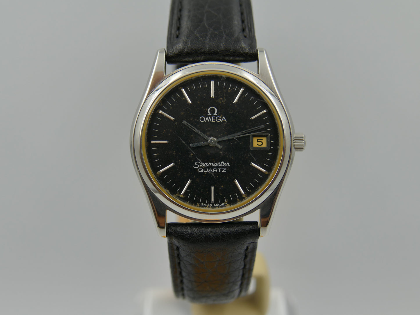 70s vintage watch mens Omega seamaster ref. 196.0190 quartz cal. 1342 black