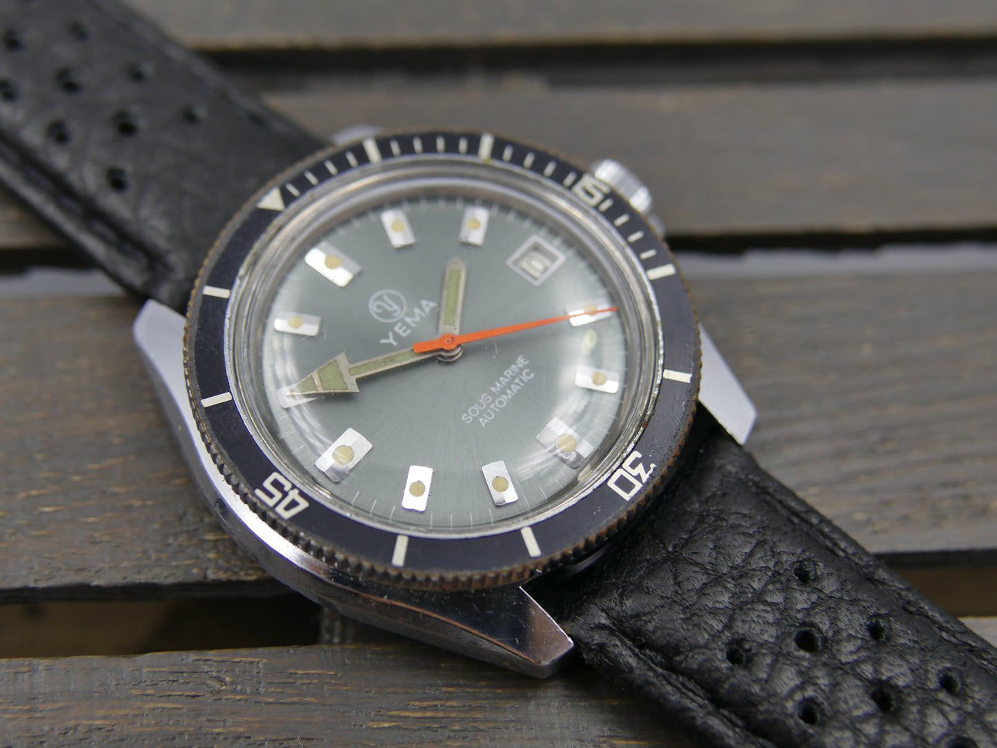 80s vintage watch mens plongee diver Yema ref. 631014 sous marine automatic FE 4611A