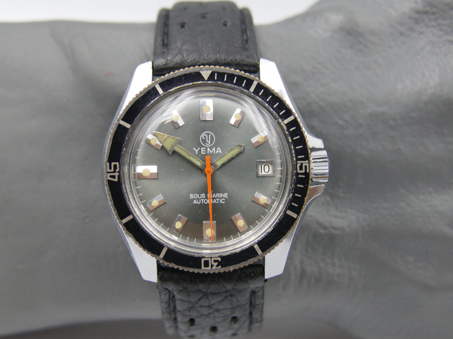 80s vintage watch mens plongee diver Yema ref. 631014 sous marine automatic FE 4611A