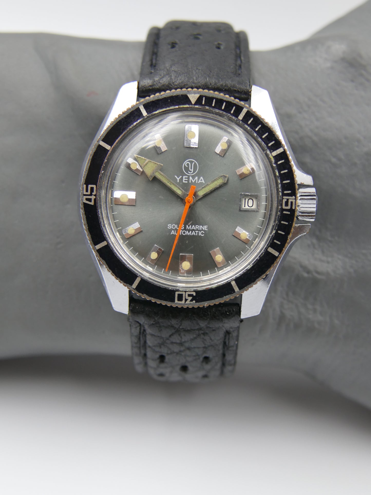 80s vintage watch mens plongee diver Yema ref. 631014 sous marine automatic FE 4611A