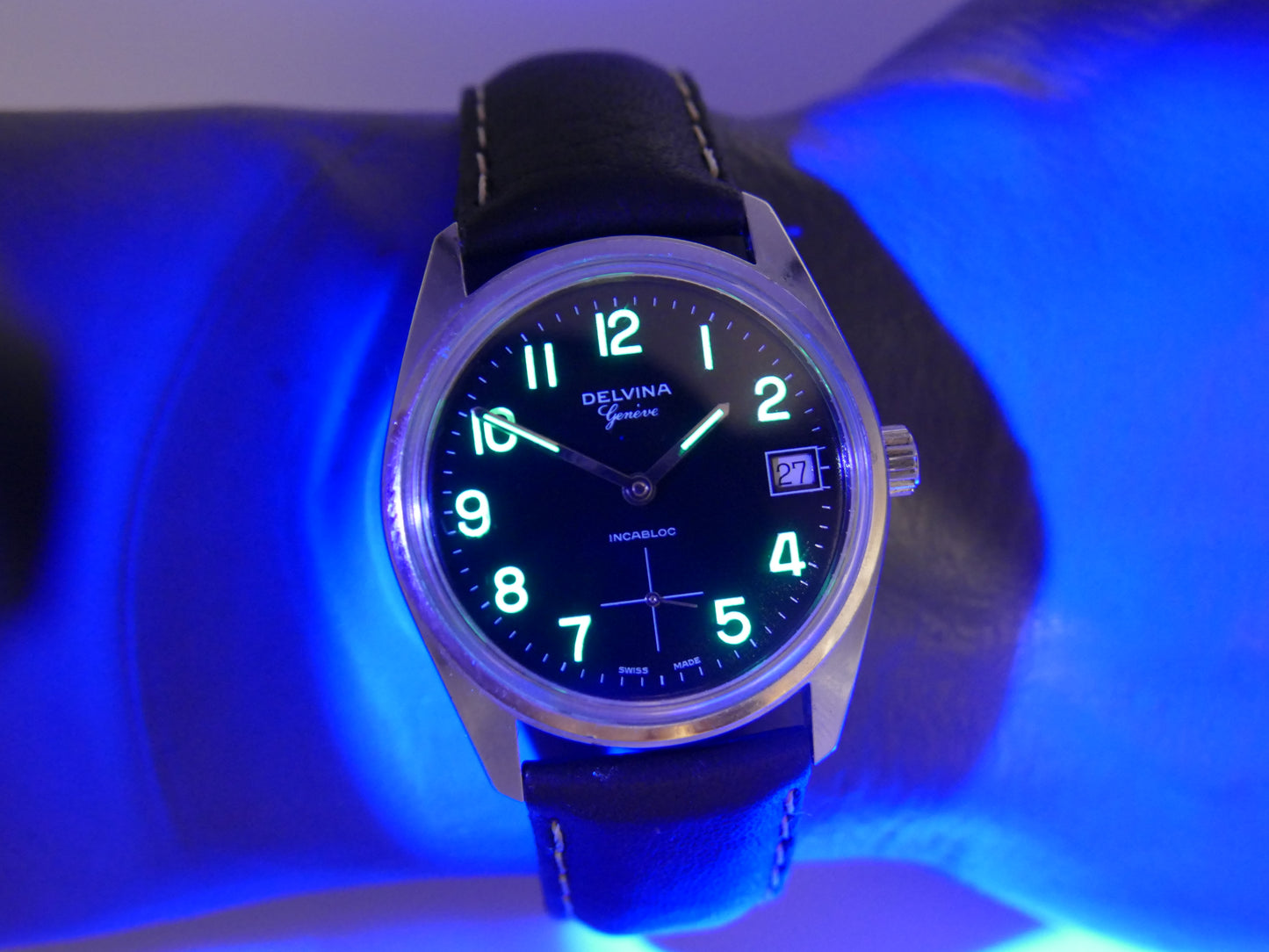 70s vintage watch mens Delvina Geneve hand wind Unitas 6380 military mint