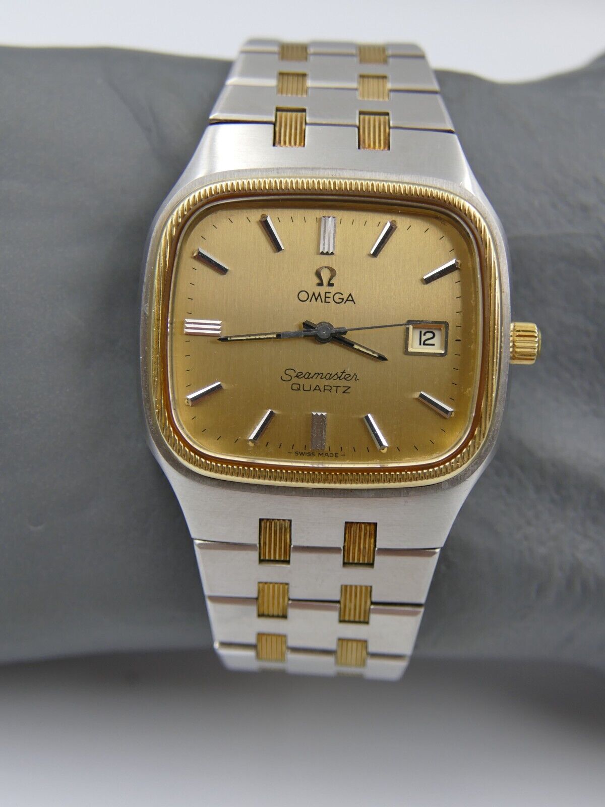 70s vintage Omega Seamaster quartz cal. 1342 ref. 196.0135 / 396.0874 royal oak