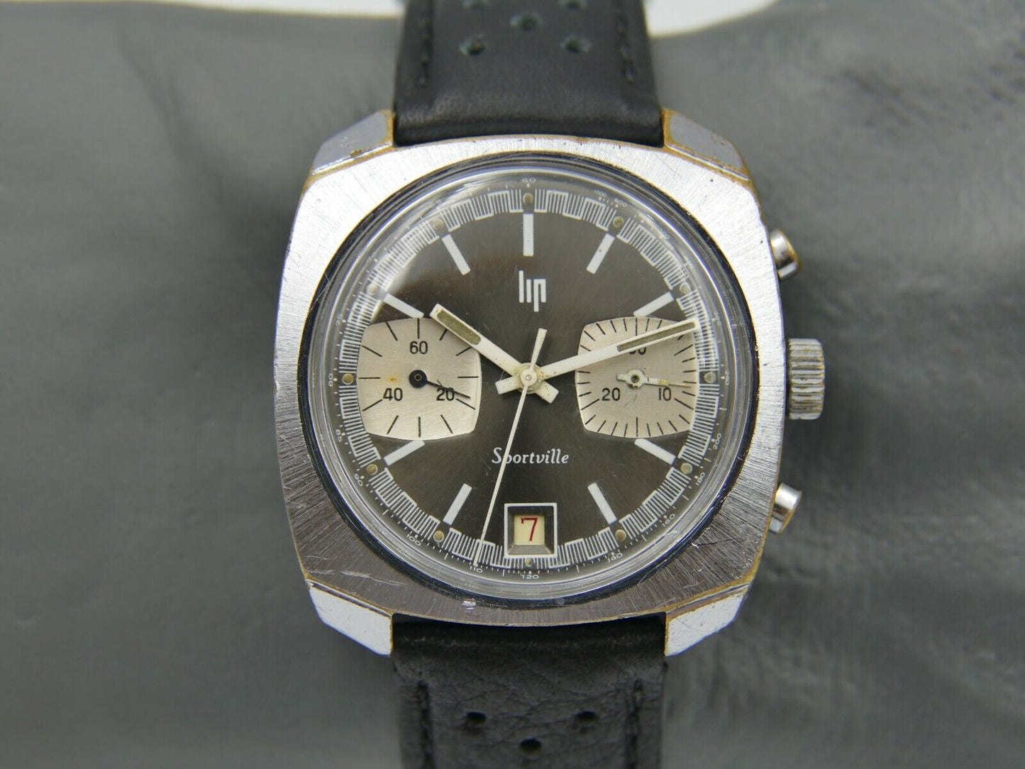 70's vintage mens watch montre Lip Sportville Chronograph hand wind valjoux 7734