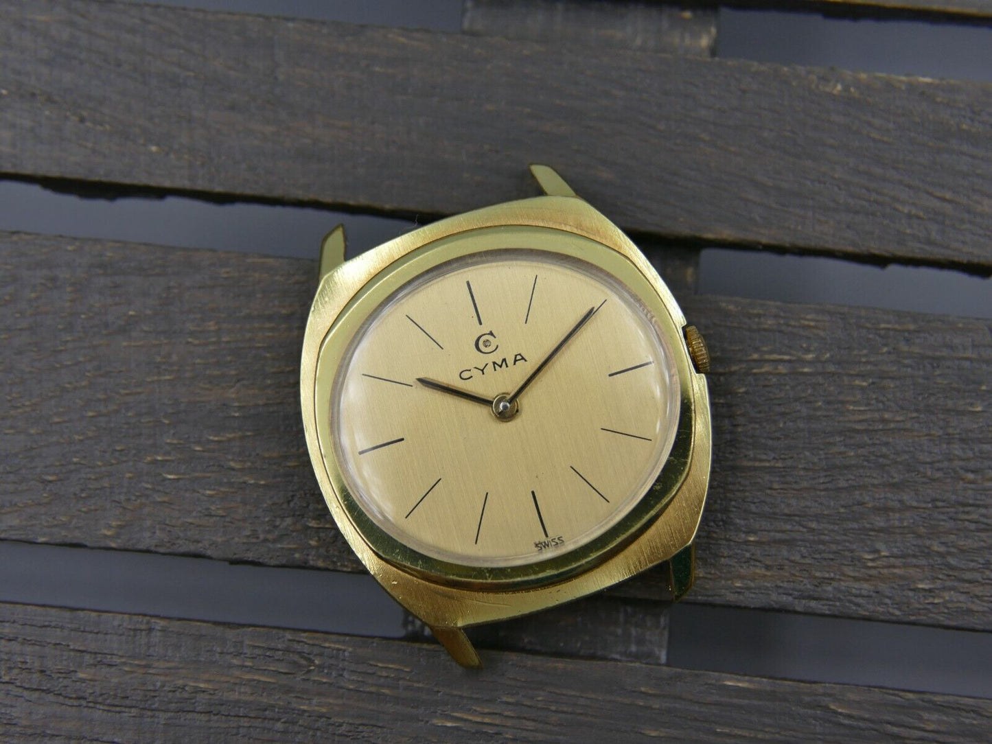 vintage watch 31mm Cyma gold pl manual wind cal. R.701 serviced