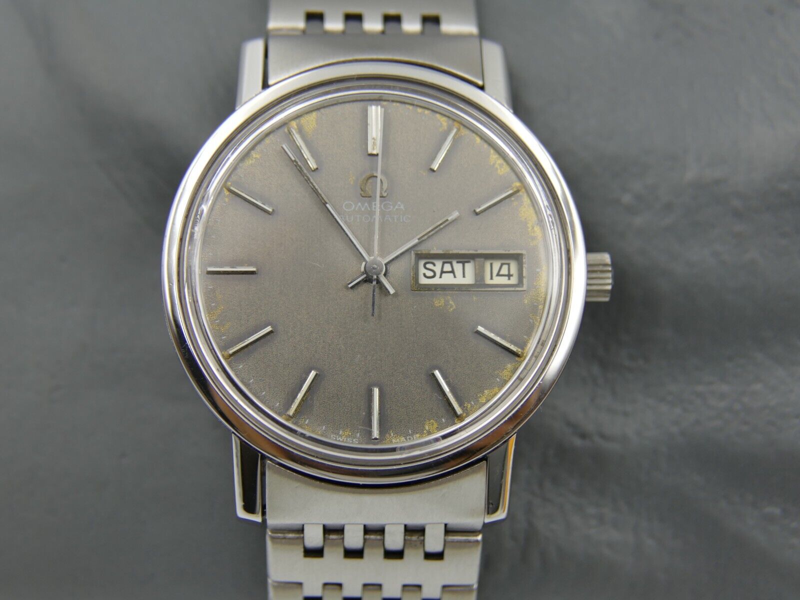 70s vintage watch mens Omega ref. 166.0209 automatic cal. 1022 bracelet ref 1193