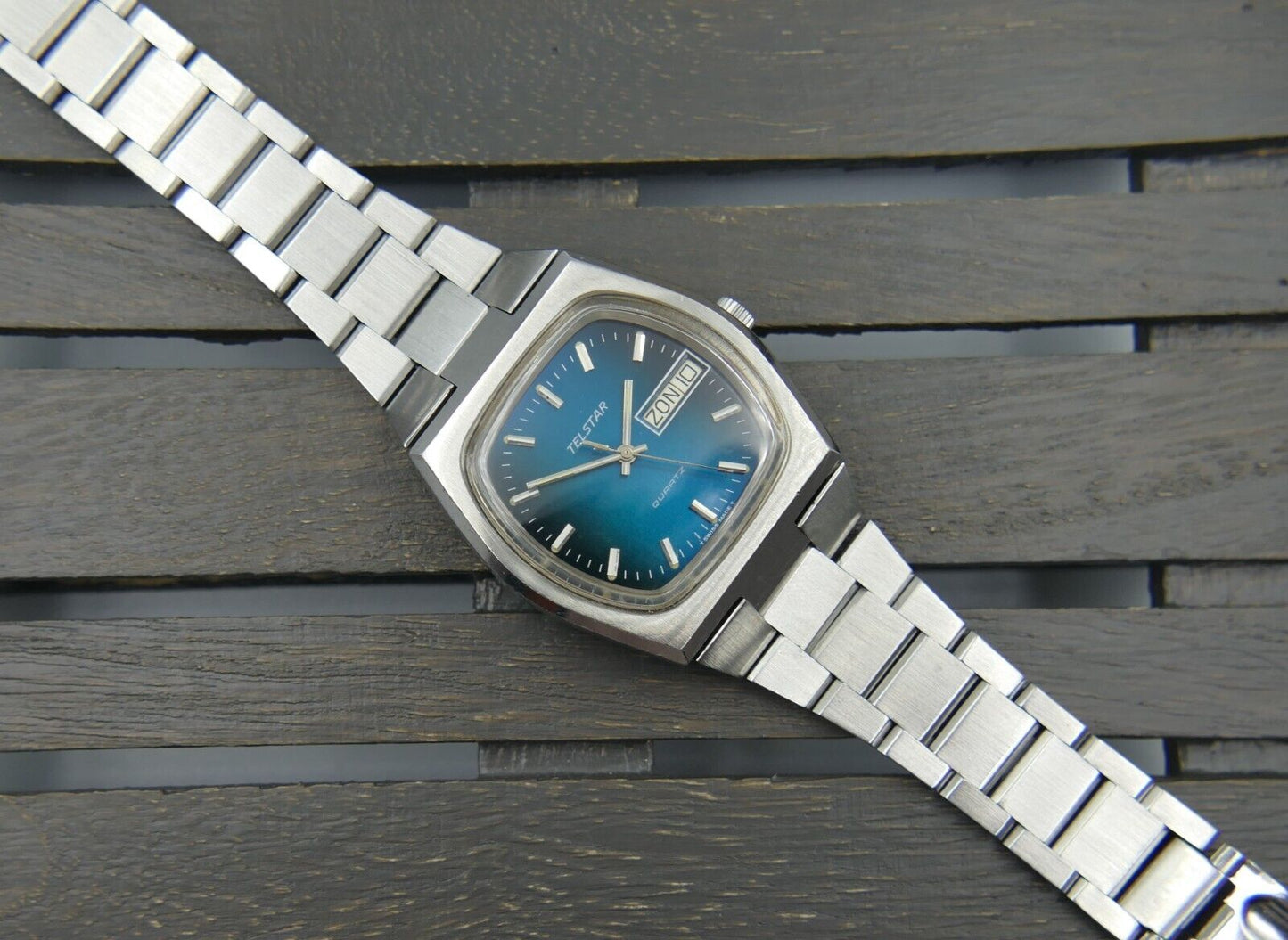 80's vintage watch mens Telstar ref. 15011 quartz ETA-ESA 9181 blue dial rare 39