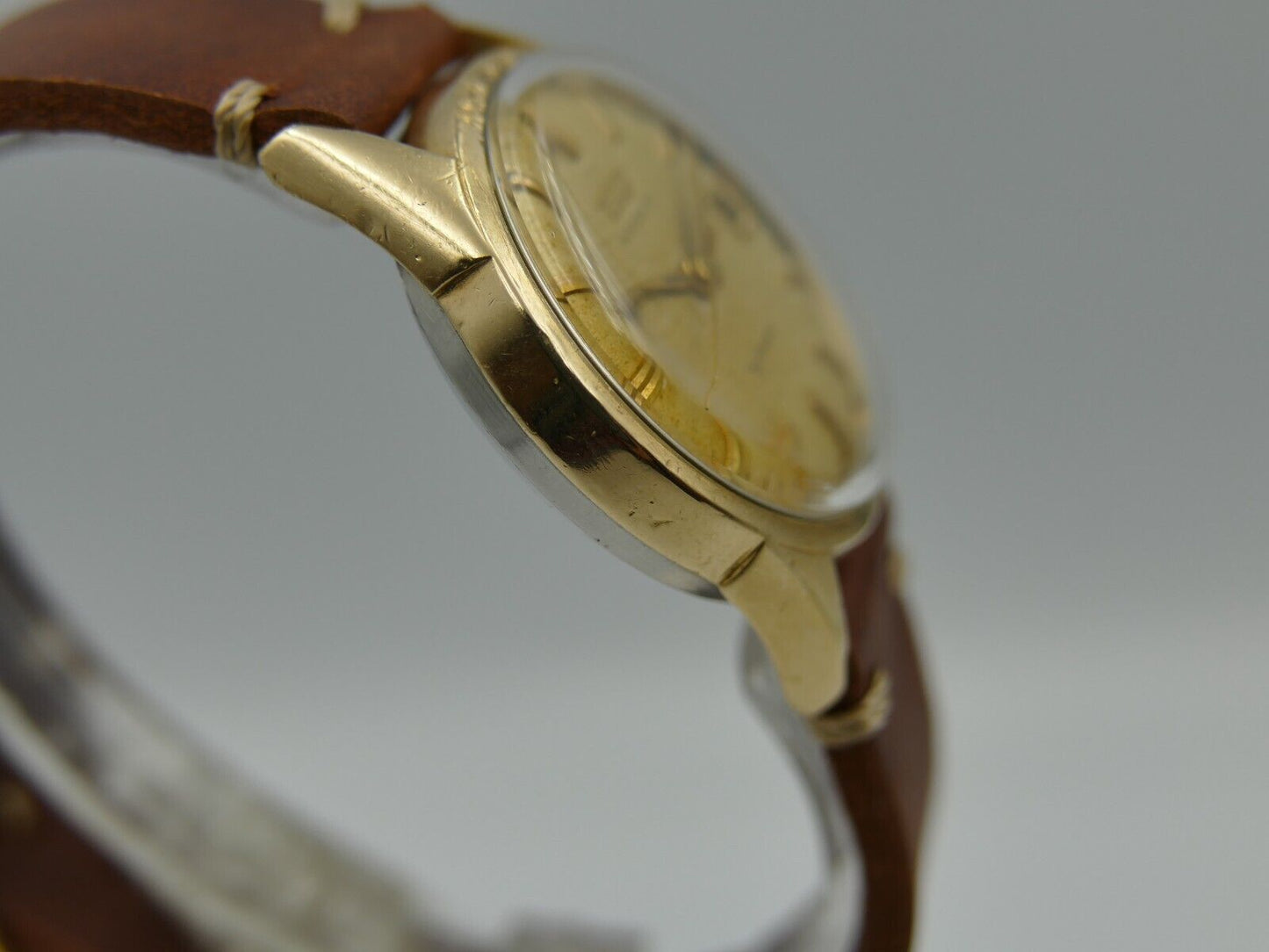 50's vintage mens Tissot Visodate ref. 67016 -1 automatic 28.5R-621 gold cap