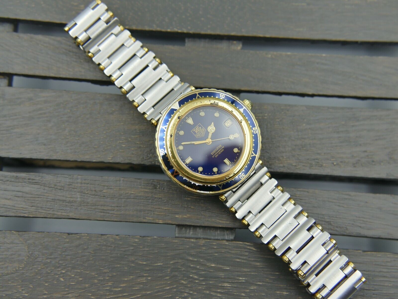 80's vintage watch Tag Heuer executive ref. 915.613 steel blue dial 35mm 