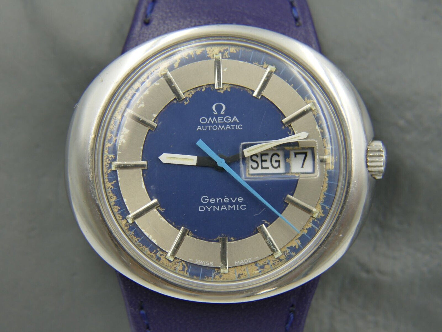 70s vintage watch mens Omega Dynamic ref. 166.108 automatic cal. 1022 steel blue